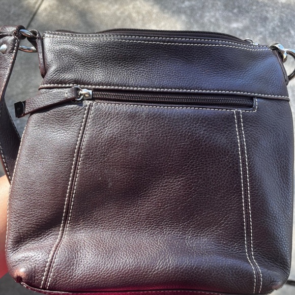 Sophia Caperelli Leather Handbag - Picture 6 of 8